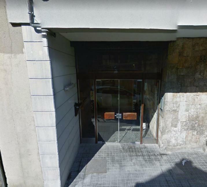 ברצלונה Three Bedroom Apartment In Sants מראה חיצוני תמונה