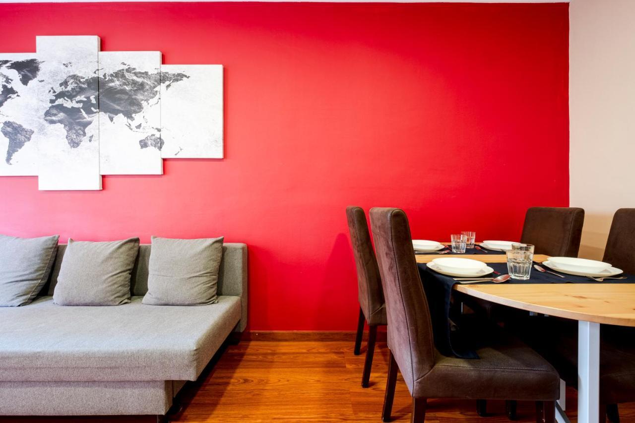 ברצלונה Three Bedroom Apartment In Sants מראה חיצוני תמונה
